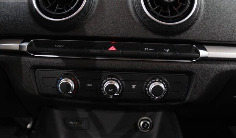 AUDI A3 Sportback 1.6 TDI completo