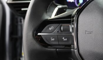 PEUGEOT 2008 1.2 HYBRID ALLURE E-DCS6 completo