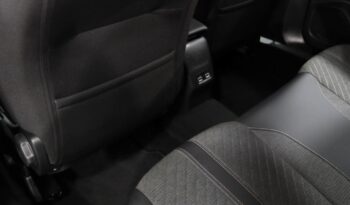 PEUGEOT 2008 1.2 HYBRID ALLURE E-DCS6 completo
