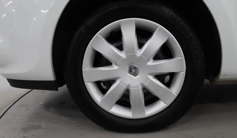 RENAULT Clio III Fase II 1.5 DCI FAIRWAY completo