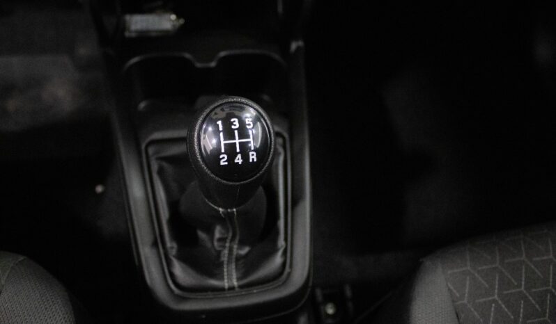 SUZUKI SWIFT 1.2 MILD HYBRID S2 completo