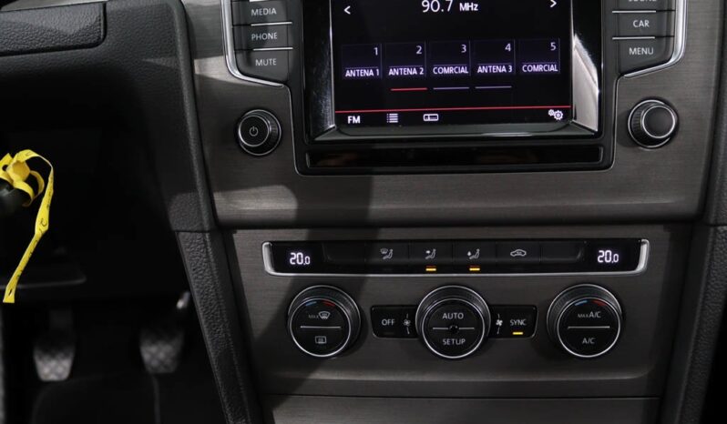 VOLKSWAGEN Golf VII Variant 1.6 TDI CONFORTLINE completo