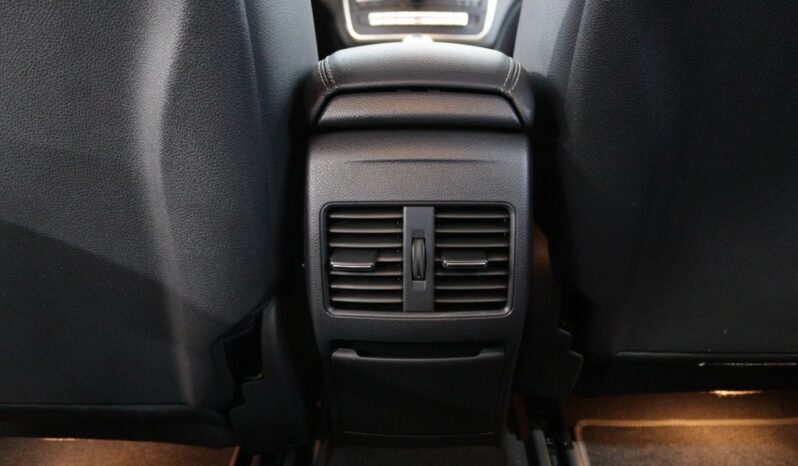 MERCEDES-BENZ Classe GLA 200 STYLE completo