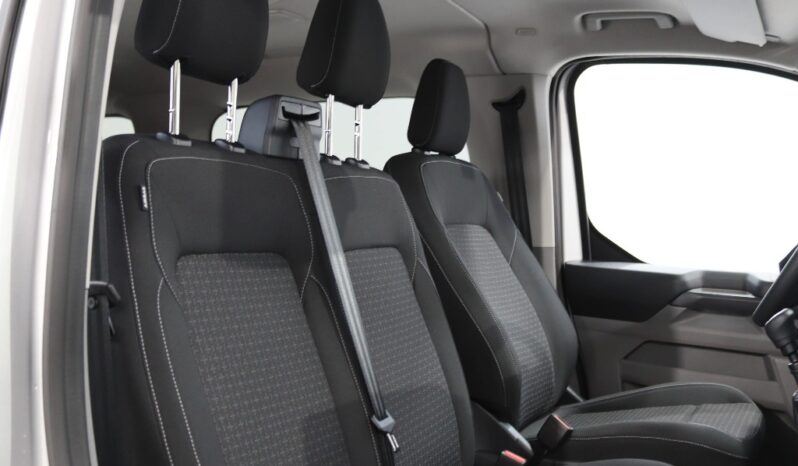 FORD TRANSIT CUSTOM KOMBI DIESEL 320 L2 2.0 ECOBLUE TREND completo