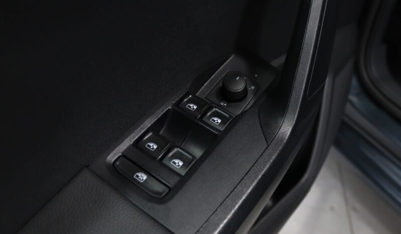 SEAT Ibiza 1.0 TSI STYLE DSG completo