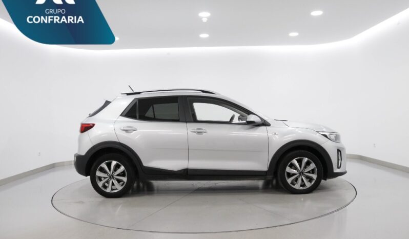 KIA Stonic 1.2 DYNAMIC completo