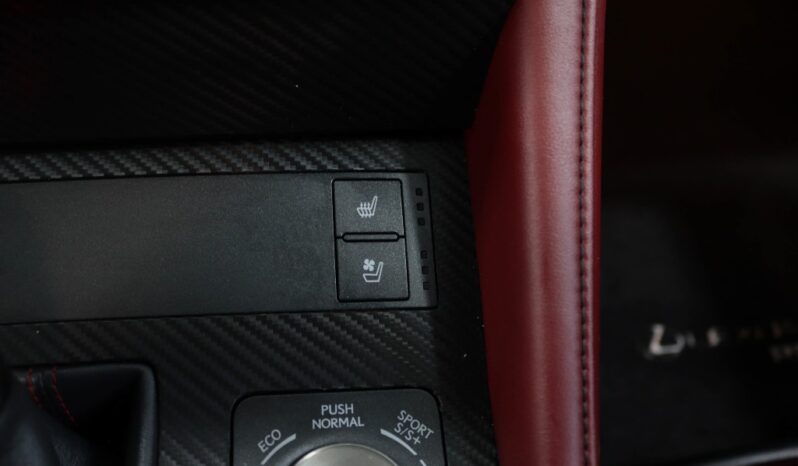 LEXUS RC 200T F SPORT completo