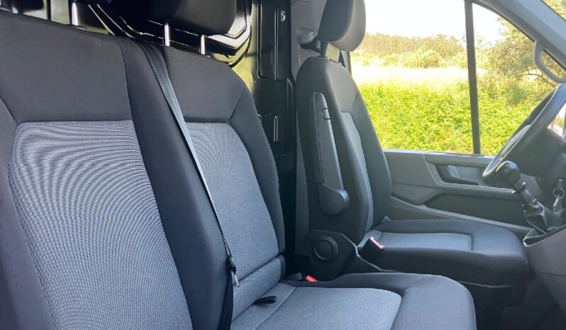 VOLKSWAGEN Crafter 35 2.0 TDI L4H3 completo