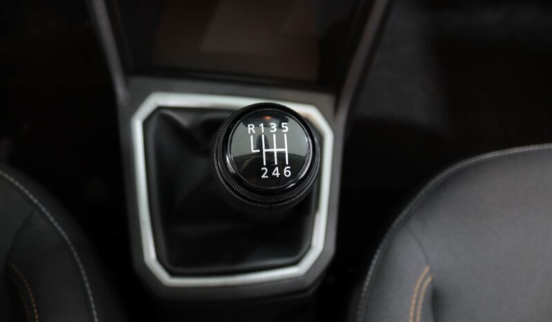 DACIA Sandero Stepway 1.0 TCE EXPRESSION completo