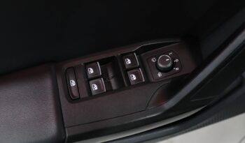 SEAT Leon Sportstourer 2.0 TDI FR DSG completo