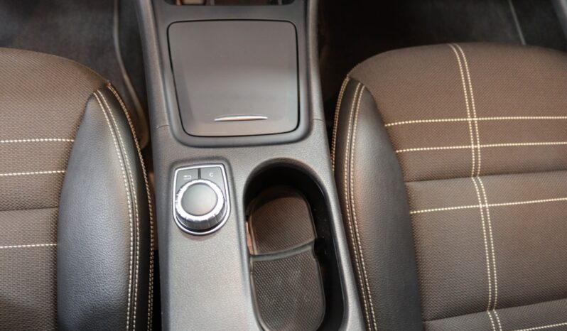 MERCEDES-BENZ Classe CLA 220 CDI URBAN AUT.111G completo