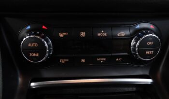 MERCEDES-BENZ Classe GLA 200 STYLE completo