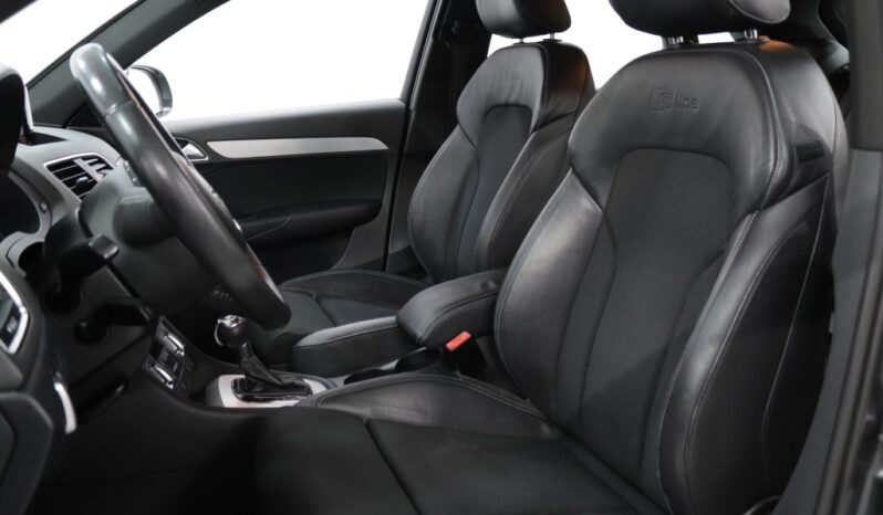 AUDI Q3 2.0 TFSI QUATTRO S-LINE S-TRONIC completo