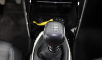 PEUGEOT 2008 1.5 BLUEHDI ALLURE completo