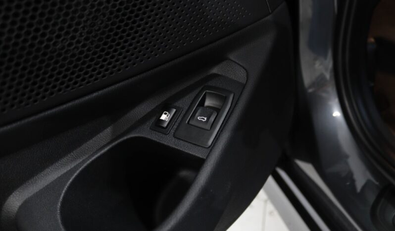 BMW Serie 320 E CORPORATE EDITION AUTO completo