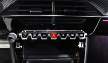PEUGEOT 2008 1.2 PURETECH GT LINE EAT8 completo