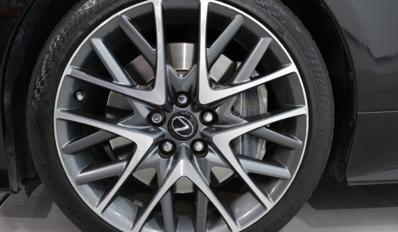 LEXUS RC 200T F SPORT completo