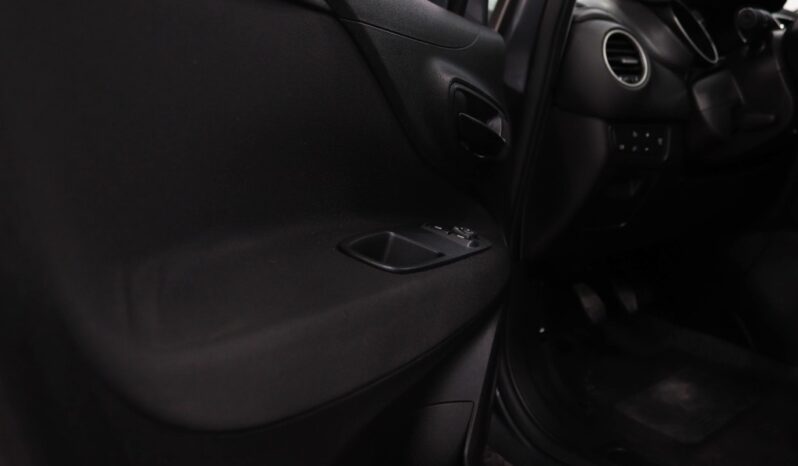 FIAT Punto 1.2 EASY S&S completo