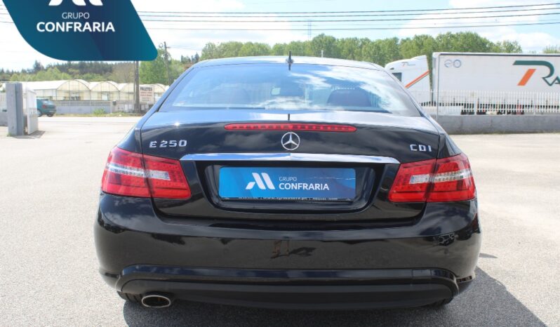 MERCEDES-BENZ Classe E Coupé 250 CDI AVANTGARDE BLUEEFFICIENCY completo