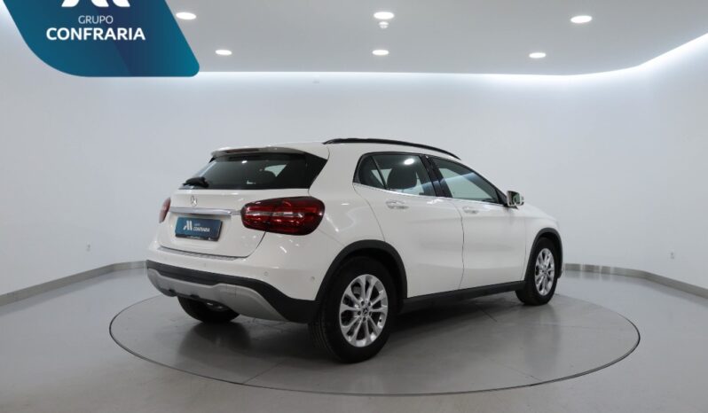 MERCEDES-BENZ Classe GLA 200 STYLE completo