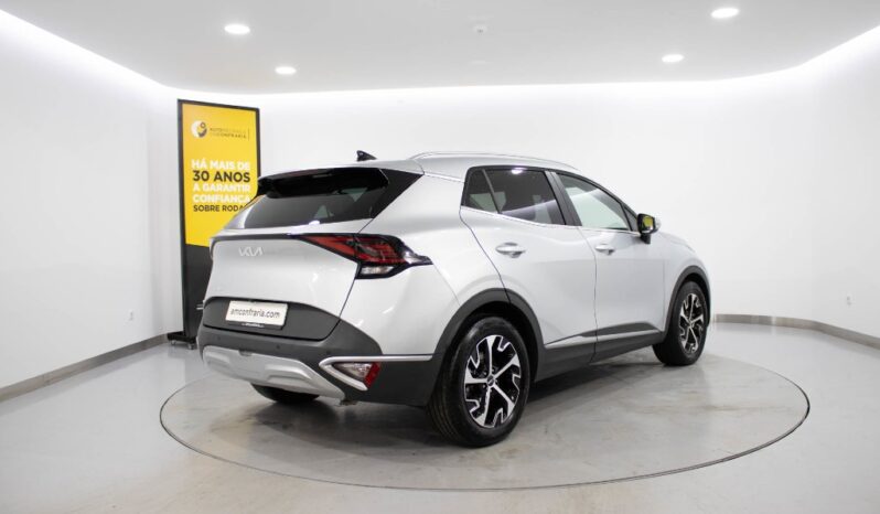 KIA Sportage 1.6 T-GDI DRIVE completo