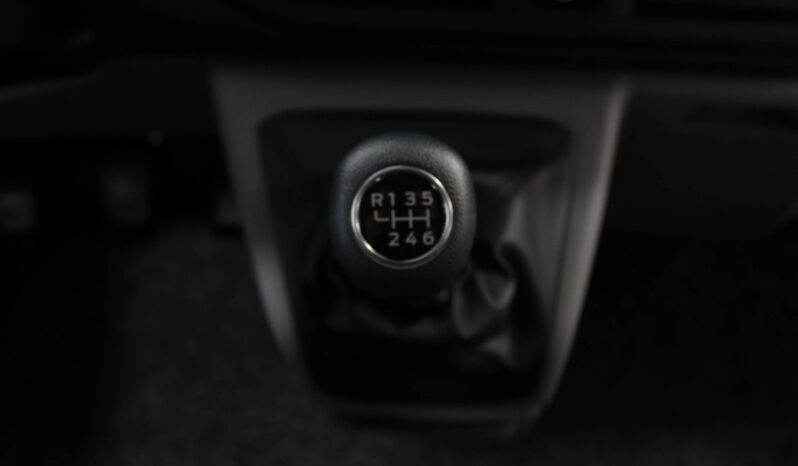 FORD TRANSIT CUSTOM KOMBI DIESEL 320 L2 2.0 ECOBLUE TREND completo