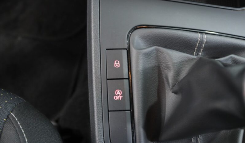 SEAT Ibiza 1.0 TSI STYLE completo