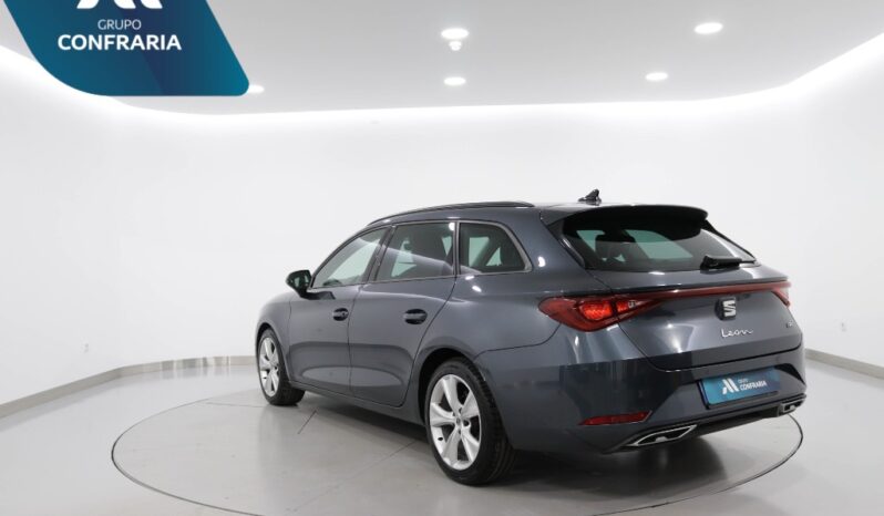 SEAT Leon Sportstourer 2.0 TDI FR DSG completo