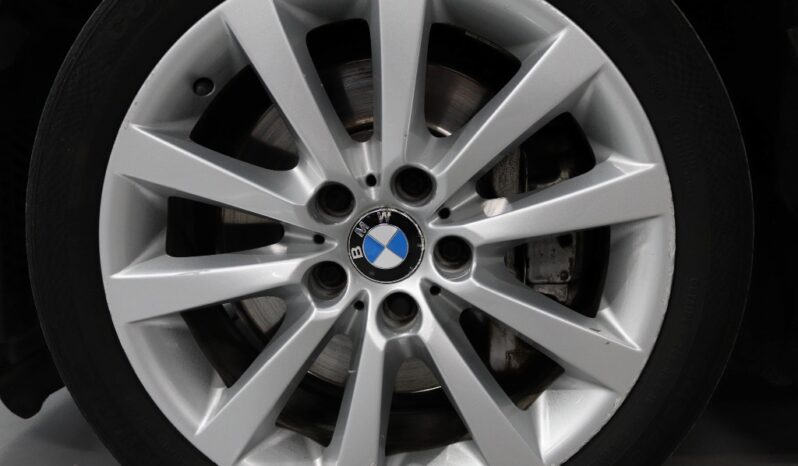 BMW Serie Touring 525 D AUTO completo