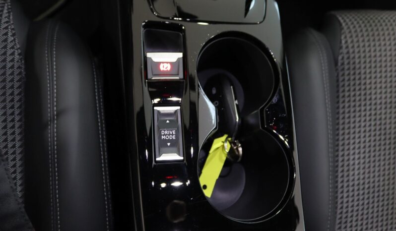 PEUGEOT 2008 1.2 PURETECH GT LINE EAT8 completo