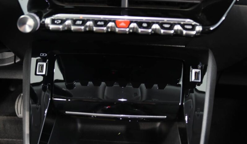 PEUGEOT 2008 1.5 BLUEHDI ALLURE completo