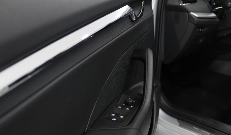 SKODA Octavia Break 1.4 TSI IV ULTRA DSG completo