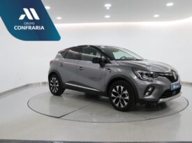 RENAULT Captur 1.0 TCE TECHNO