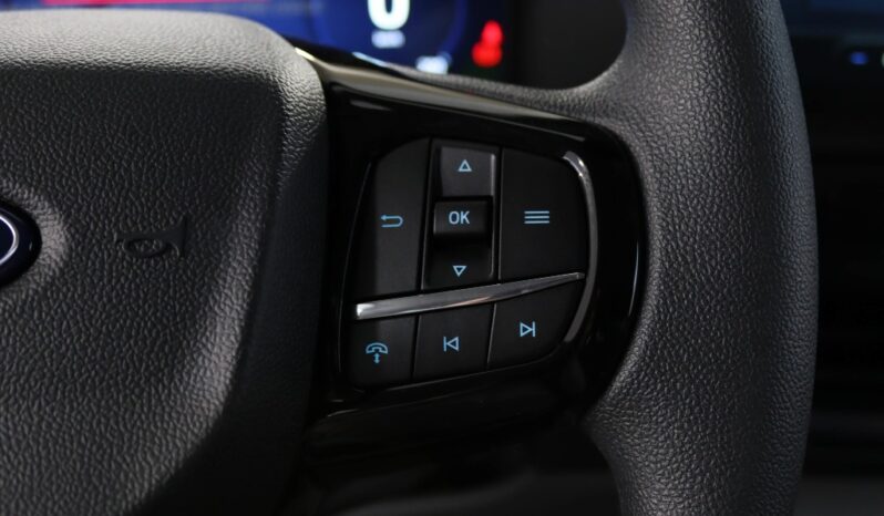 FORD TRANSIT CUSTOM KOMBI DIESEL 320 L2 2.0 ECOBLUE TREND completo