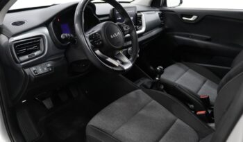 KIA Stonic 1.2 DYNAMIC completo