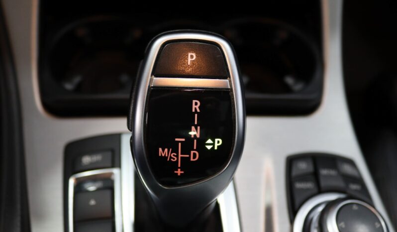 BMW Serie Touring 525 D AUTO completo