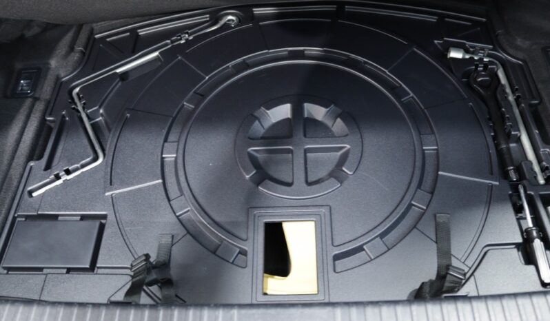 LEXUS RC 200T F SPORT completo