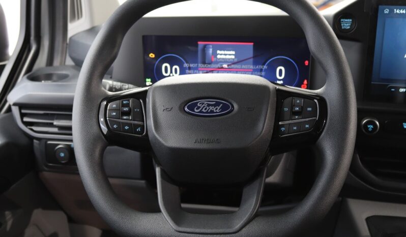 FORD TRANSIT CUSTOM KOMBI DIESEL 320 L2 2.0 ECOBLUE TREND completo