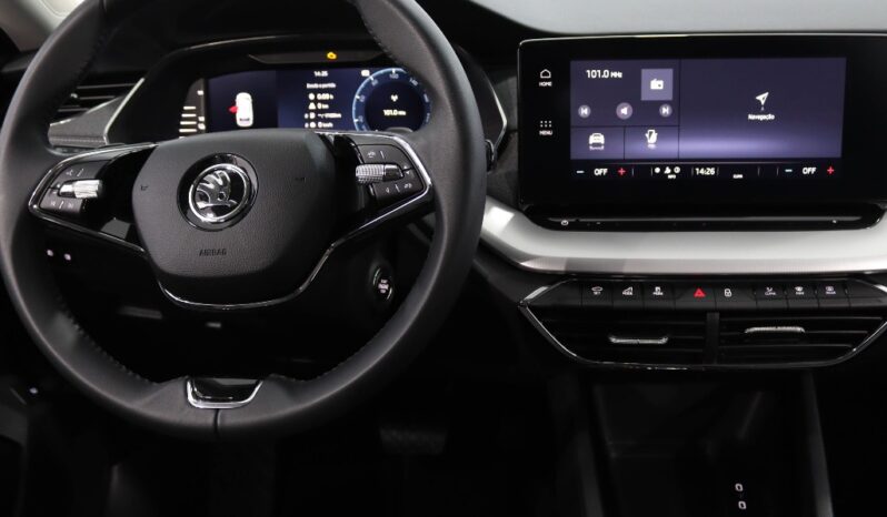 SKODA Octavia Break 1.4 TSI IV ULTRA DSG completo