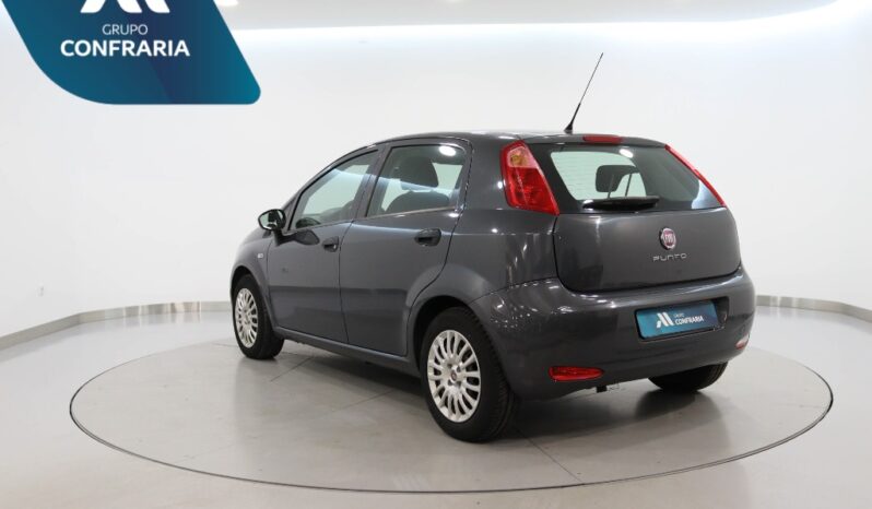 FIAT Punto 1.2 EASY S&S completo