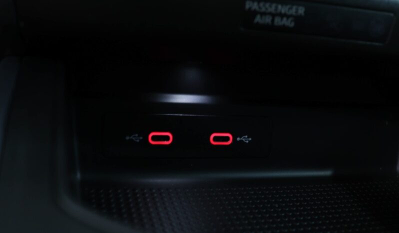 SEAT Arona 1.0 TSI STYLE DSG completo