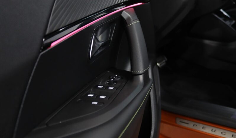 PEUGEOT 2008 1.2 PURETECH GT LINE EAT8 completo