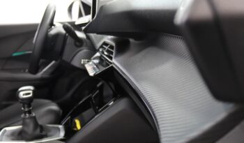 PEUGEOT 2008 1.5 BLUEHDI ALLURE completo