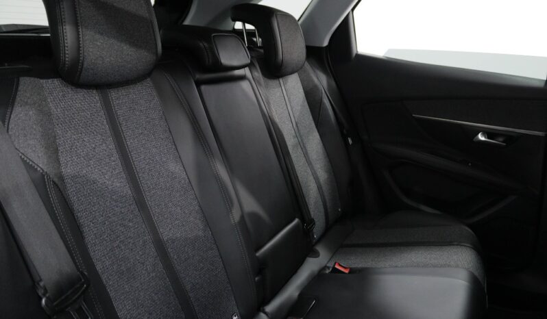 PEUGEOT 3008 1.6 BLUEHDI ALLURE completo