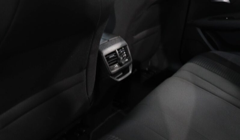 PEUGEOT 3008 1.5 BLUEHDI ACTIVE completo