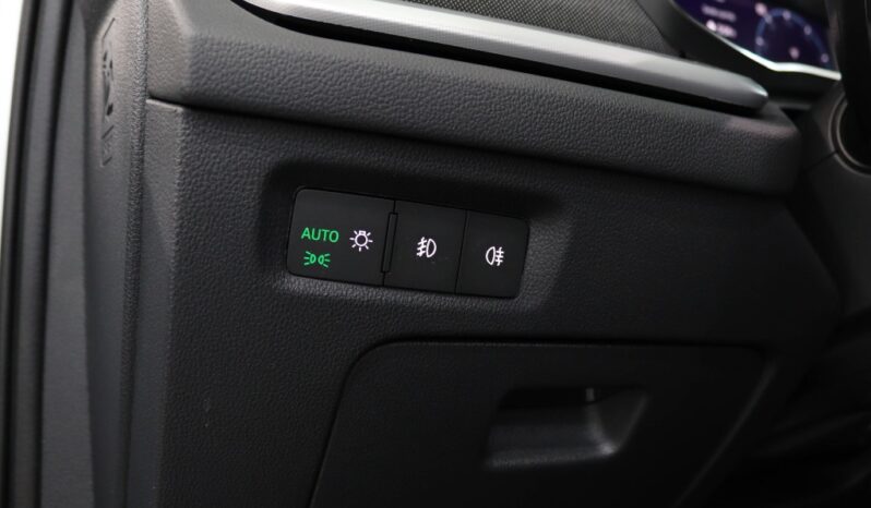 SKODA Octavia Break 1.4 TSI IV ULTRA DSG completo