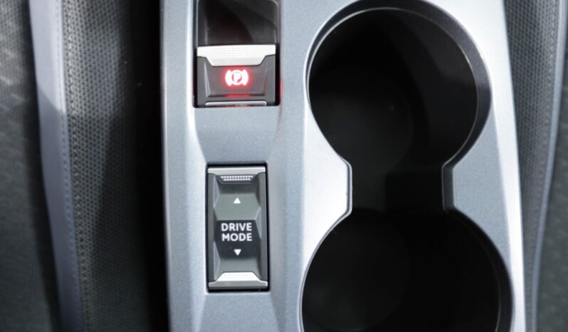 PEUGEOT 2008 1.2 PURETECH ALLURE completo