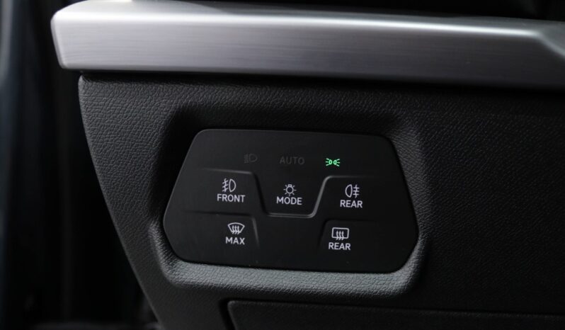 SEAT Leon Sportstourer 2.0 TDI FR DSG completo