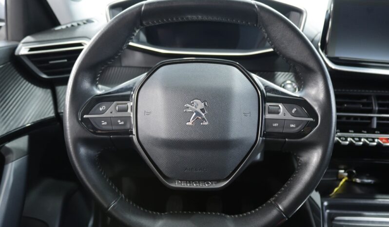 PEUGEOT 2008 1.2 PURETECH ALLURE completo