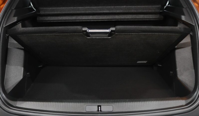 PEUGEOT 2008 1.2 PURETECH GT LINE EAT8 completo